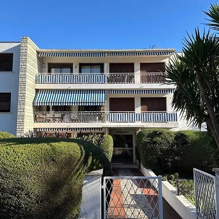 Apartment Laverne - Stunning Sea View T3 With South-facing Terrace